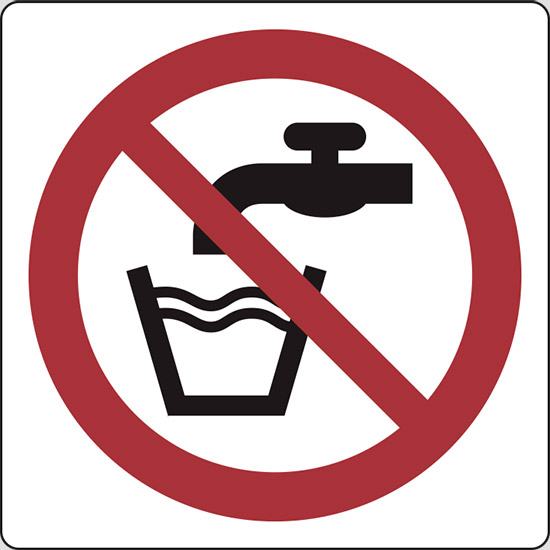(vietato bere acqua non potabile – not drinking water)