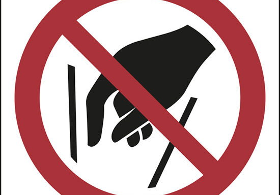 (vietato introdurre le mani – no reaching in)