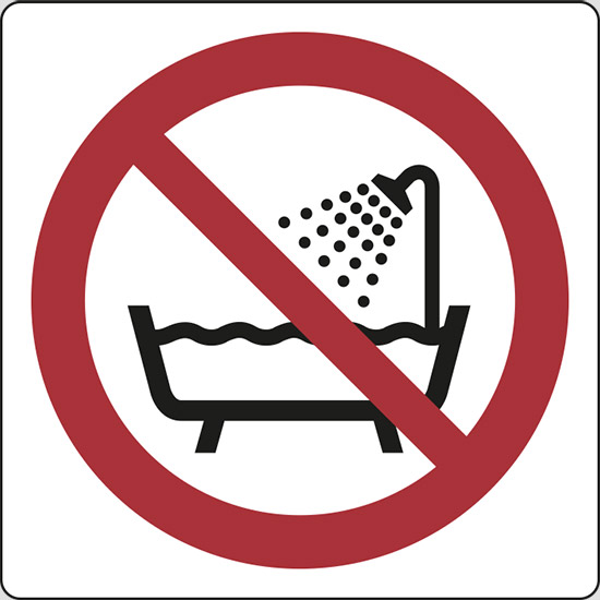 (vietato l’uso di questo dispositivo vicino a fonti d’acqua – do not use this device in a bathtub, shower or water-filled reservoir)