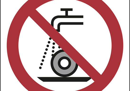 (vietato usare il disco con acqua o a umido – do not use for wet grinding)