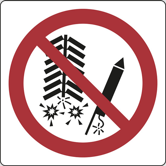 (Non accendere fuochi d’artificio – Do not set off fireworks)