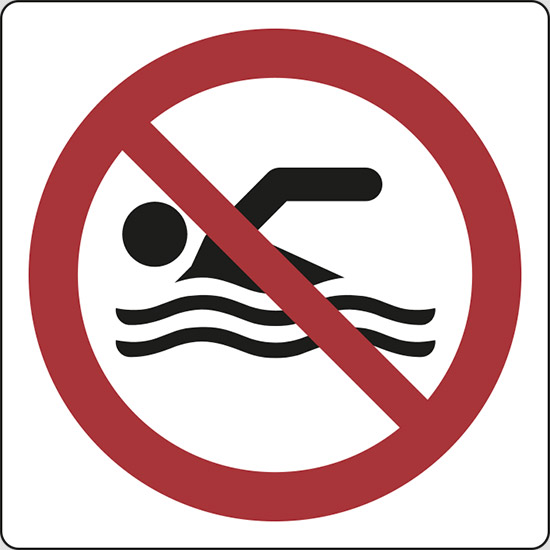 (non nuotare – no swimming)