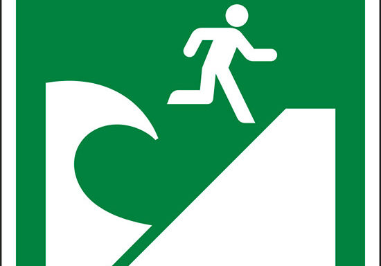 (area di evacuazione Tsunami – Tsunami evacuation area)
