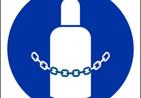 (fissare le bombole – secure gas cylinders)