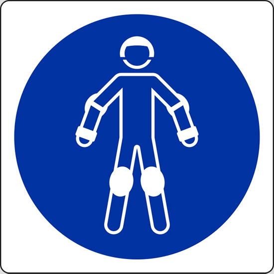 (indossare protezioni per pattinaggio – wear protective roller sport equipment)